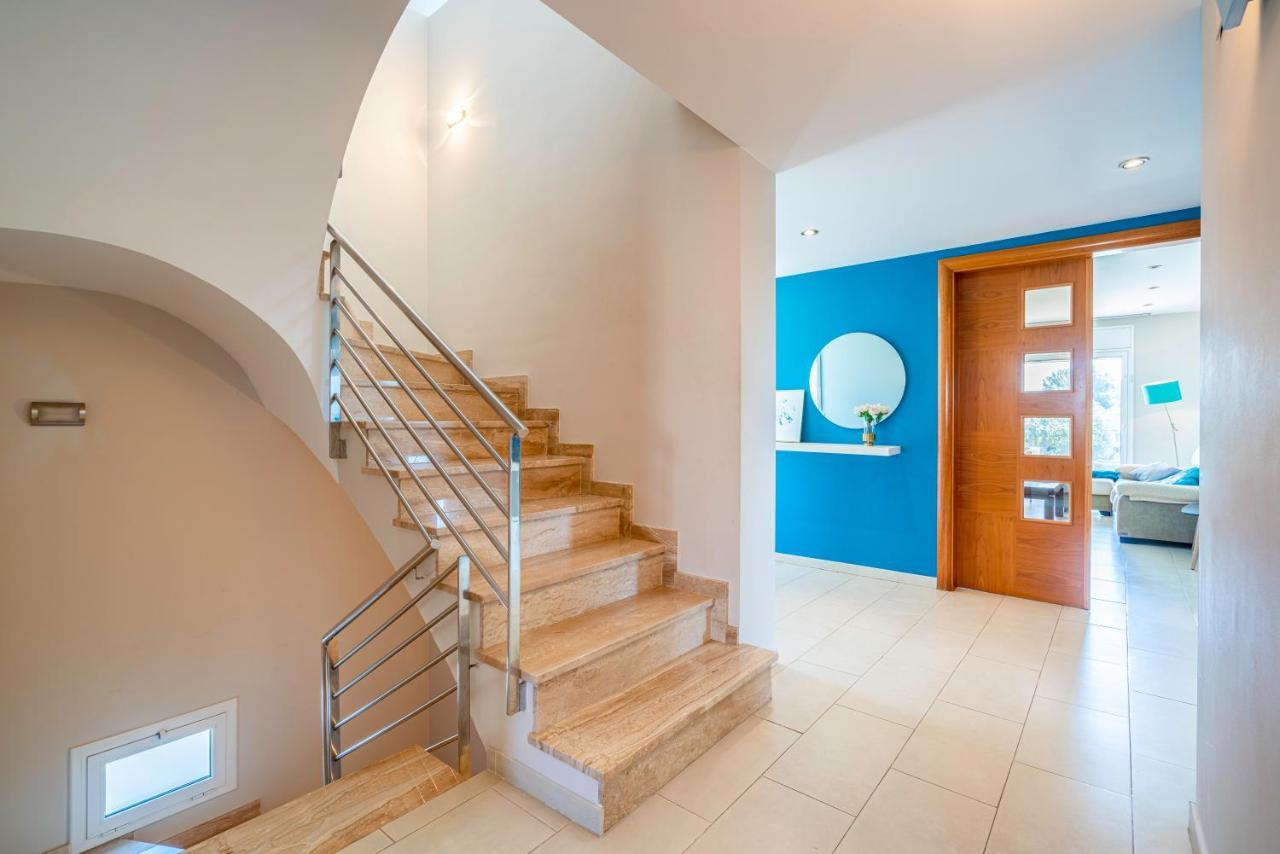Llica d'Amunt Casa Familiar Con Piscina 빌라 외부 사진
