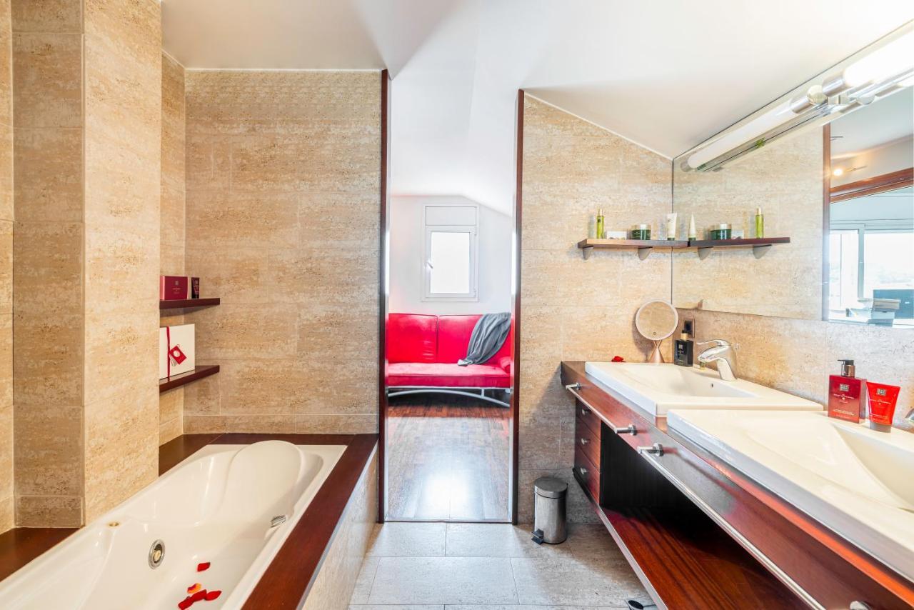 Llica d'Amunt Casa Familiar Con Piscina 빌라 외부 사진